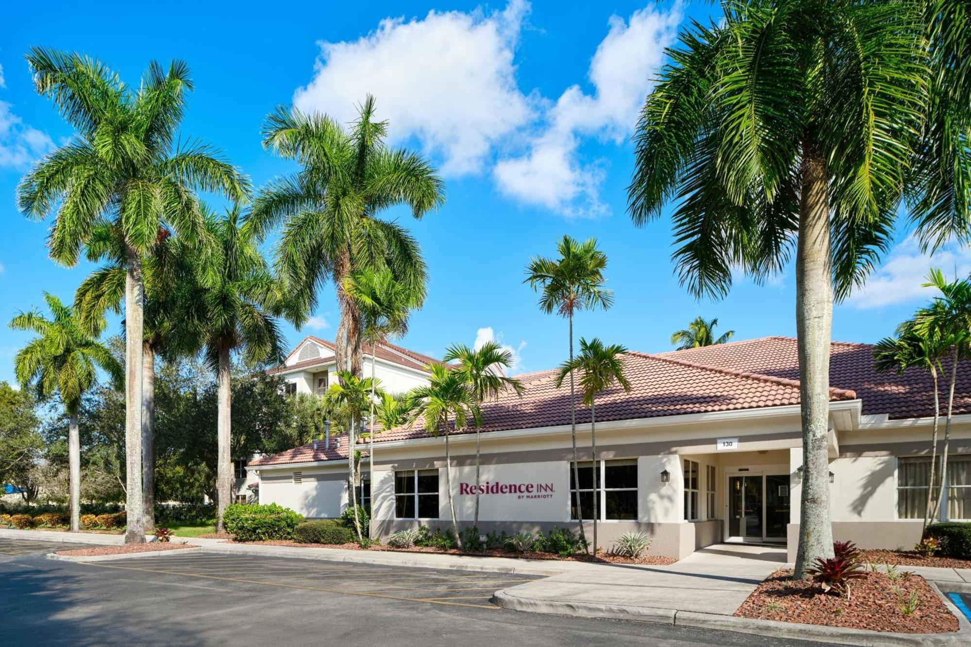 By Marriott Fort Lauderdale City Of Plantation